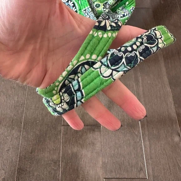 Vera Bradley Retired Cupcake Green Quilted Small Should Duffle - Picture 6 of 9